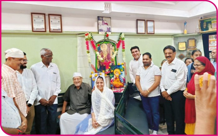 Vakil Saheb, Dr Mamtani, Dr Anju Mamtani, G Kumar, Dr Nitin Raut
